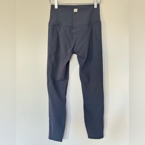 Vuori Studio Pocket Legging in Azure NWOT - Picture 3 of 6